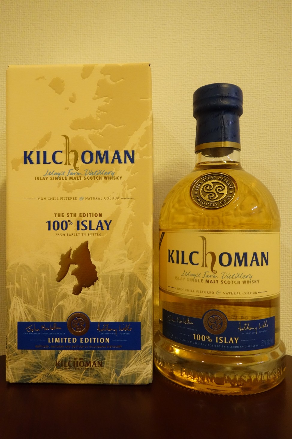 キルホーマン KILCHOMAN OB 100% ISLAY 2015 bottling 5TH EDITION (2)