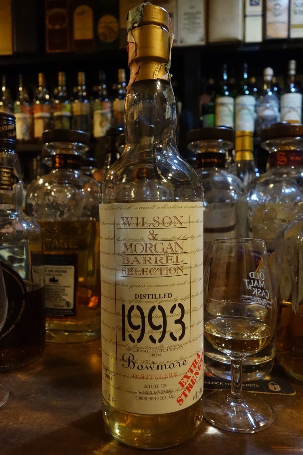 BOWMORE 1993-2004 WILSON & MORGAN EXTRA STRENGTH