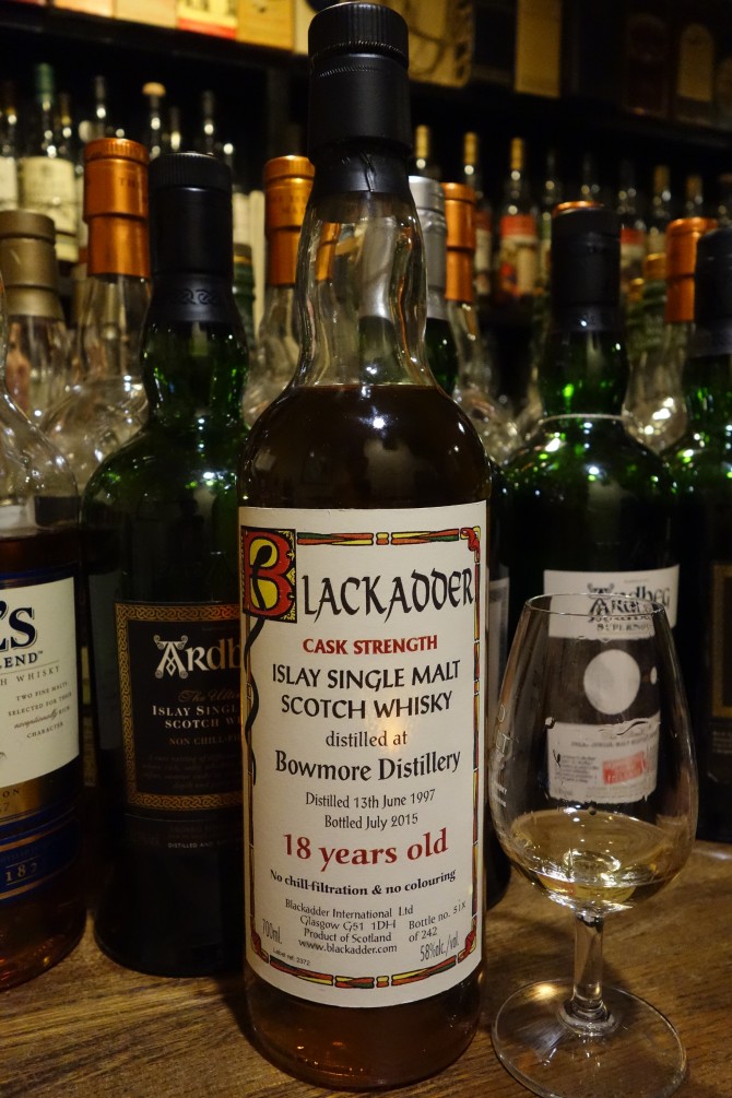 BOWMORE 1997-2015 18yo BLACKADDER