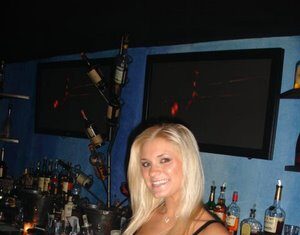 BARTENDER