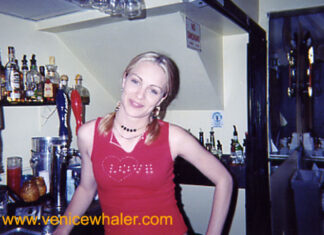 BARTENDER