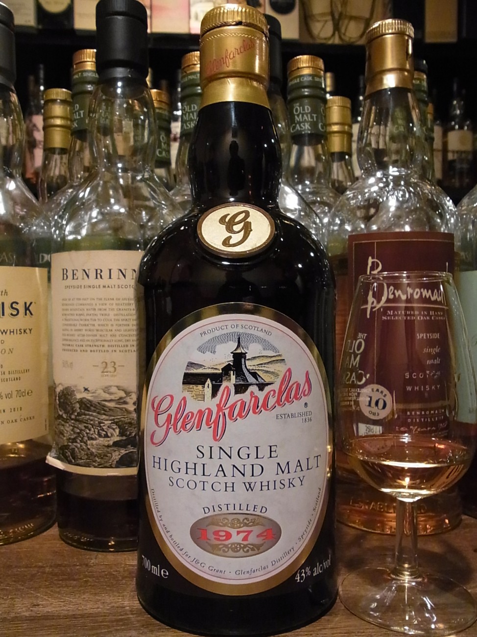 グレンファークラス 2001年 グレンファークラス シングルカスク2005 ね