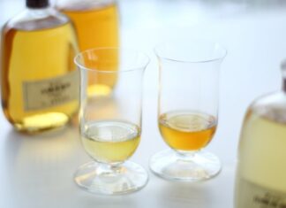 名門ブランド「リーデル」のテイスティンググラスが【会員様限定 10%OFF】で販売中!