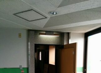 本日入居