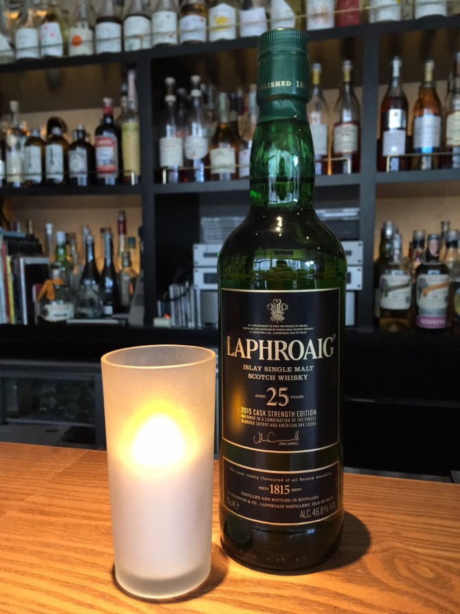 ☆ラフロイグ / 25年 2015年版 カスク・ストレングス・エディション