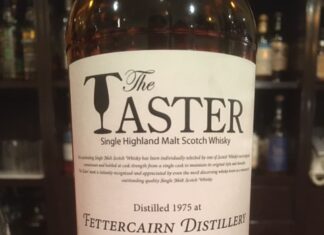 猫バー13周年記念ボトル