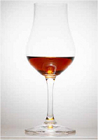 今や不動の人気のラグジュアリーラム『ロン・サカパ』リーデルグラス付きキャンペーン