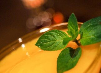 浜北マンゴーのフローズンカクテル