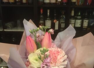 桃栗三年柿八年、気がつけば猫バーは15年