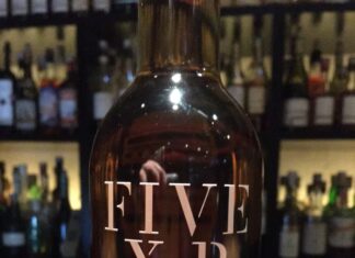 ★ファイブ XP / リースニング・ブランデー 38% 6年熟成