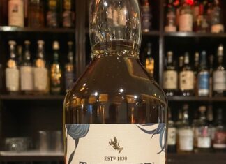 タリスカー15年~猫バーの新入荷ボトル~